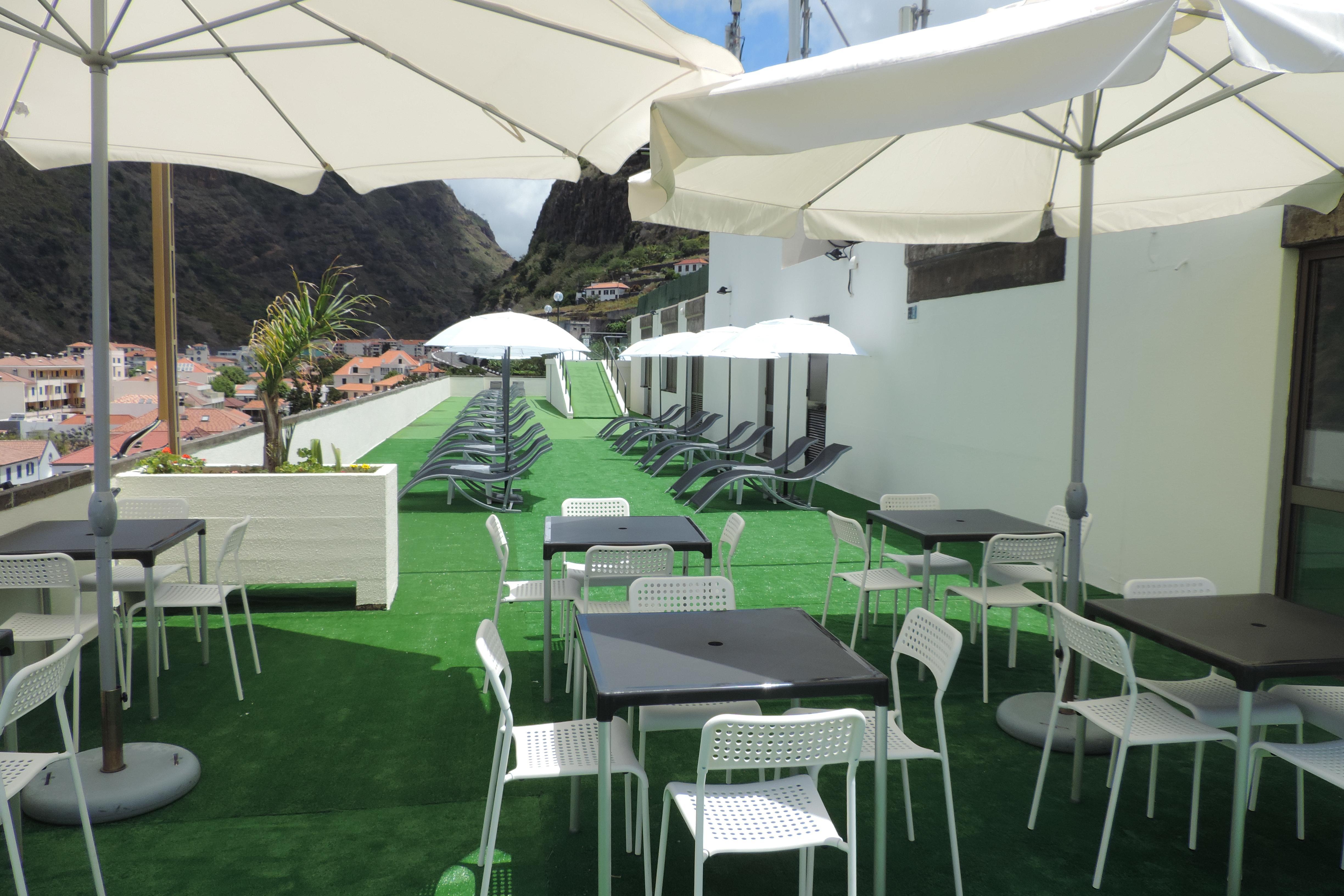 Cheerfulway Bravamar Hotel Ribeira Brava Eksteriør billede