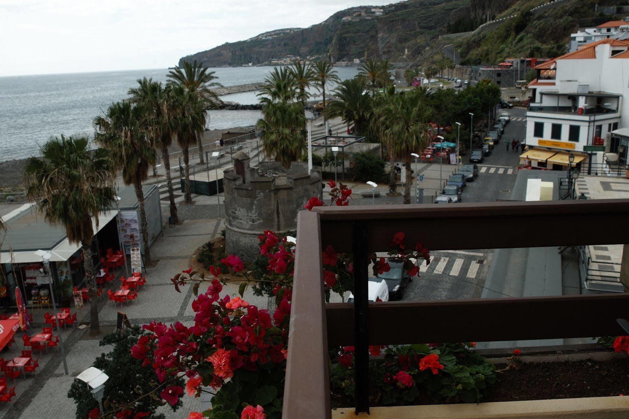 Cheerfulway Bravamar Hotel Ribeira Brava Eksteriør billede